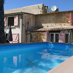 Grand Au Pays Des Lavandes Aurel (Vaucluse)
